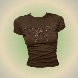 Dark brown butterfly baby tee 🤎 Size XS
